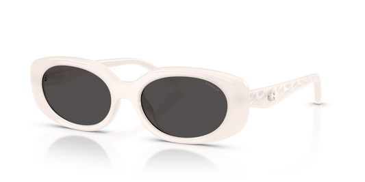 Coach HC8443D CBY84 Oval Sunglasses - Milky Cloud